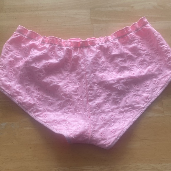 Frankie’s pink eyelet Lisa bikini bottom. XL. 82 % nylon 18% spandex NWT. - Picture 5 of 8